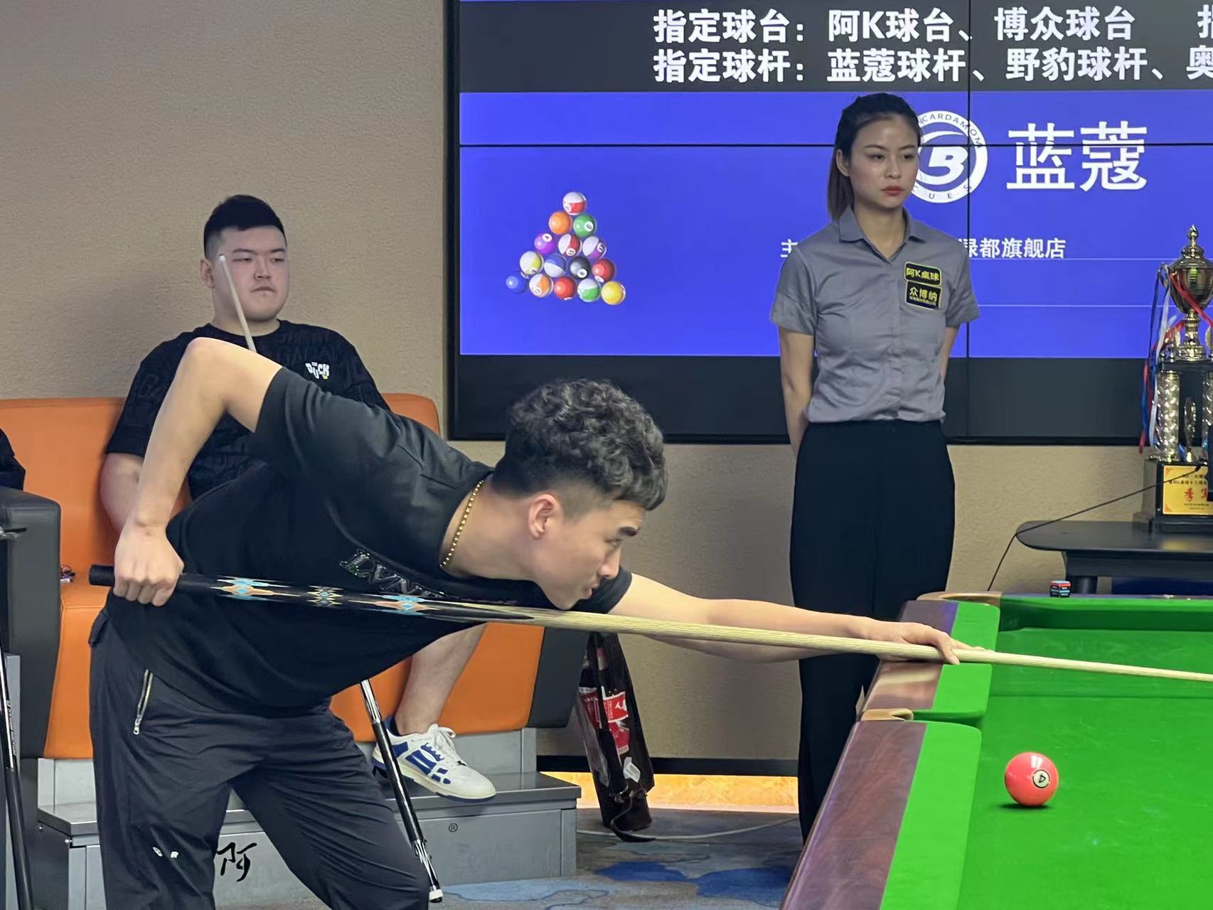 在当下竞争 在当下竞争