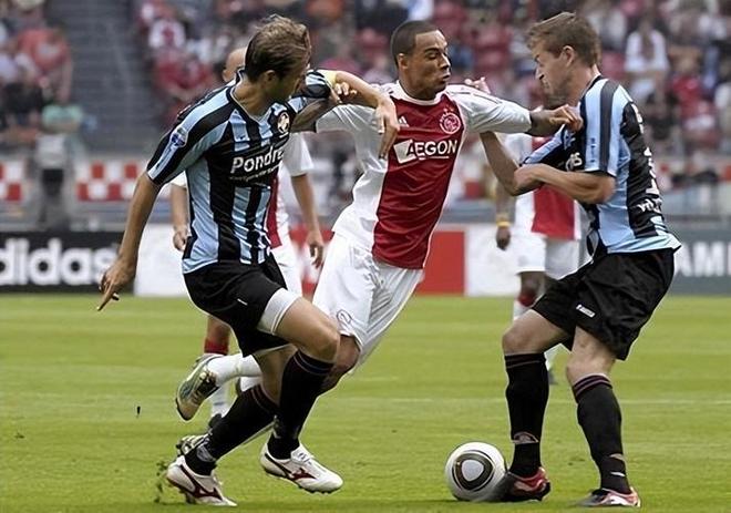 尼进入联盟 尼进入联盟