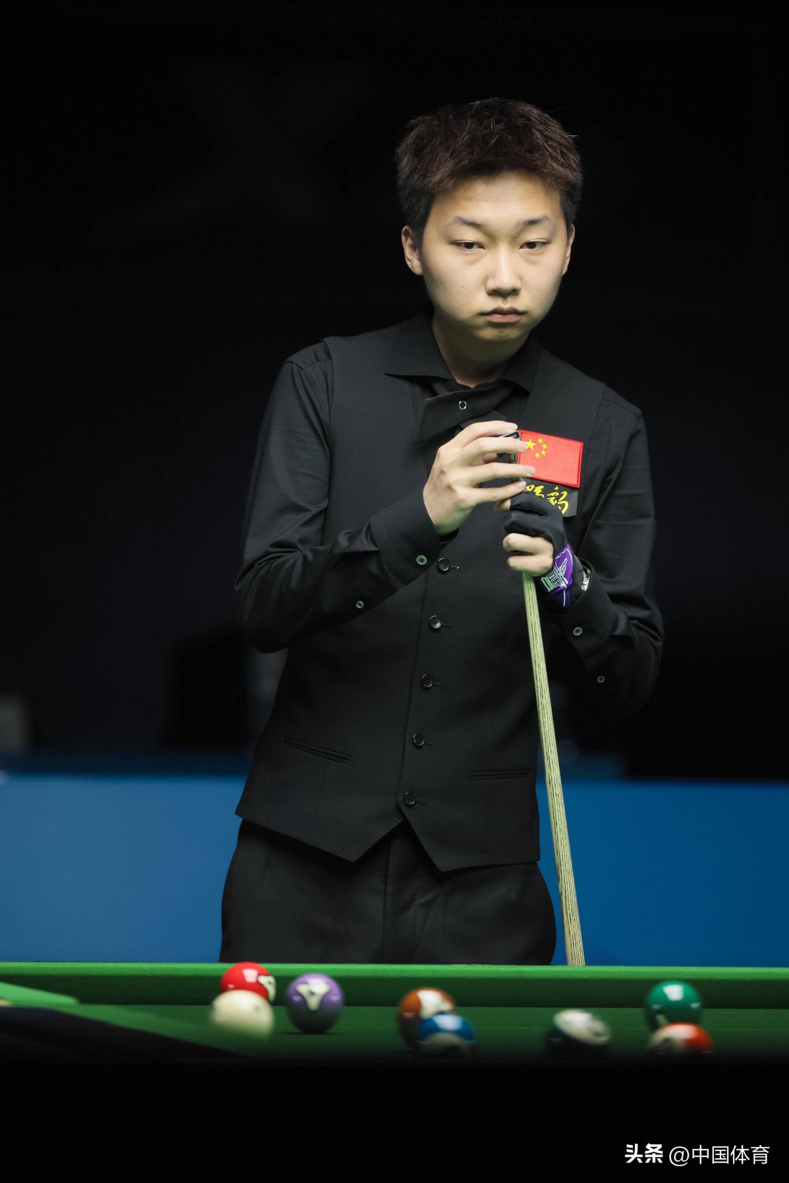 瞬间的硬扛 瞬间的硬扛